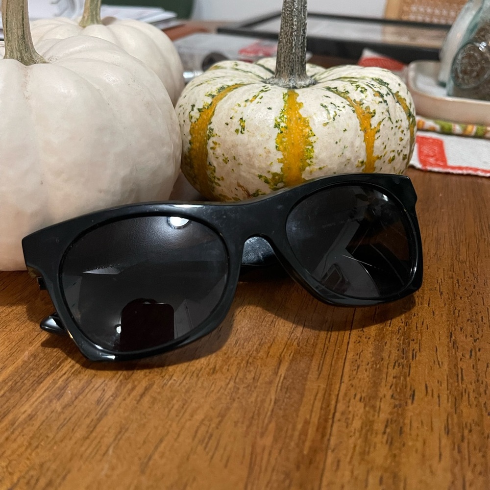 Bottega Veneta BV1061S sunglasses